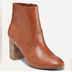 Old‎ Navy Faux Leather Block Heel Women’s Boots Size 7.5